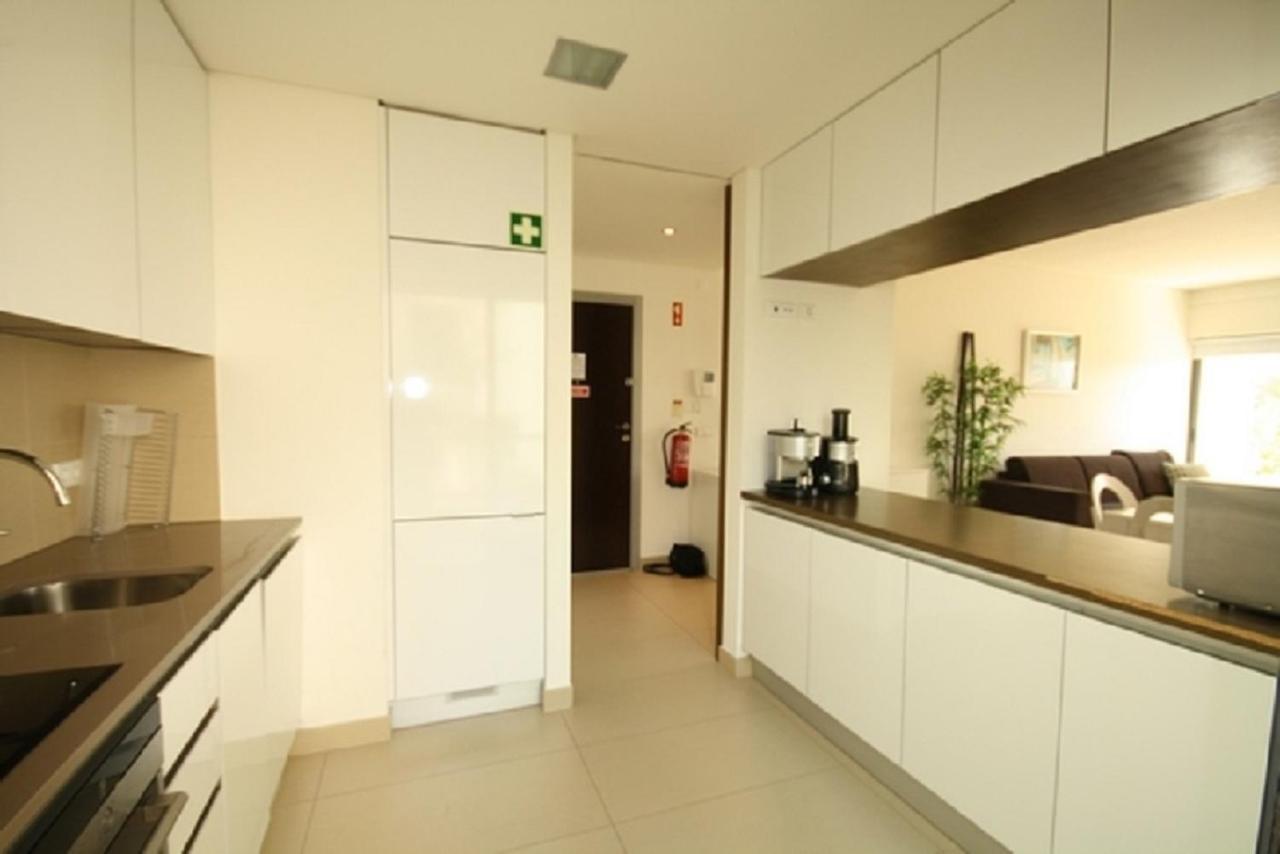 Apartamentos Cavalo Preto Beach Resort Картейра Экстерьер фото