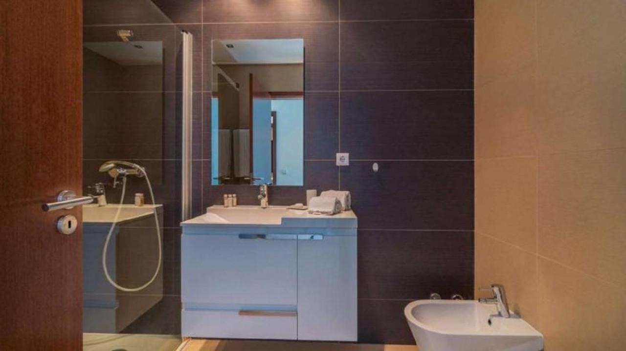 Apartamentos Cavalo Preto Beach Resort Картейра Экстерьер фото