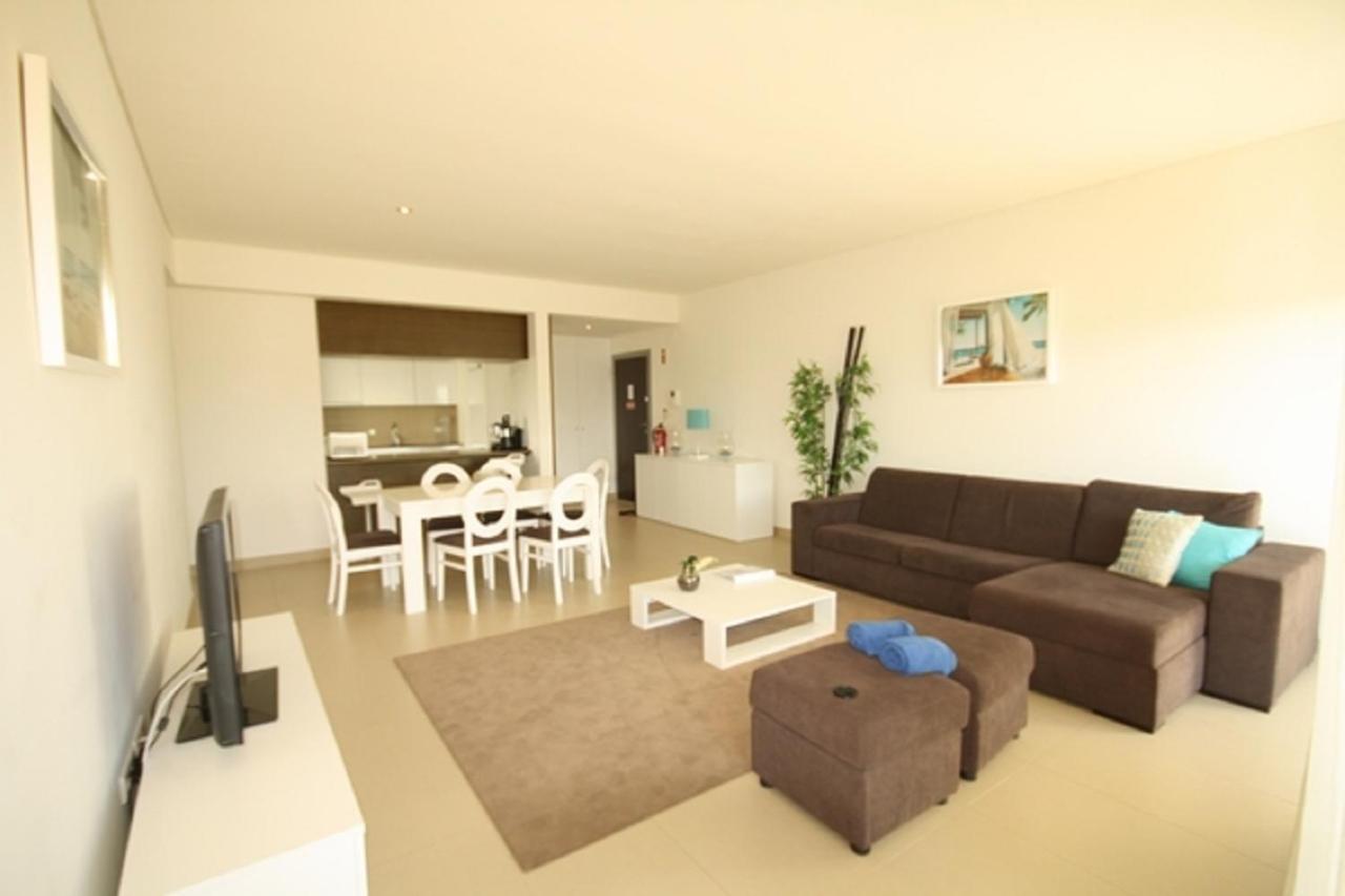 Apartamentos Cavalo Preto Beach Resort Картейра Экстерьер фото